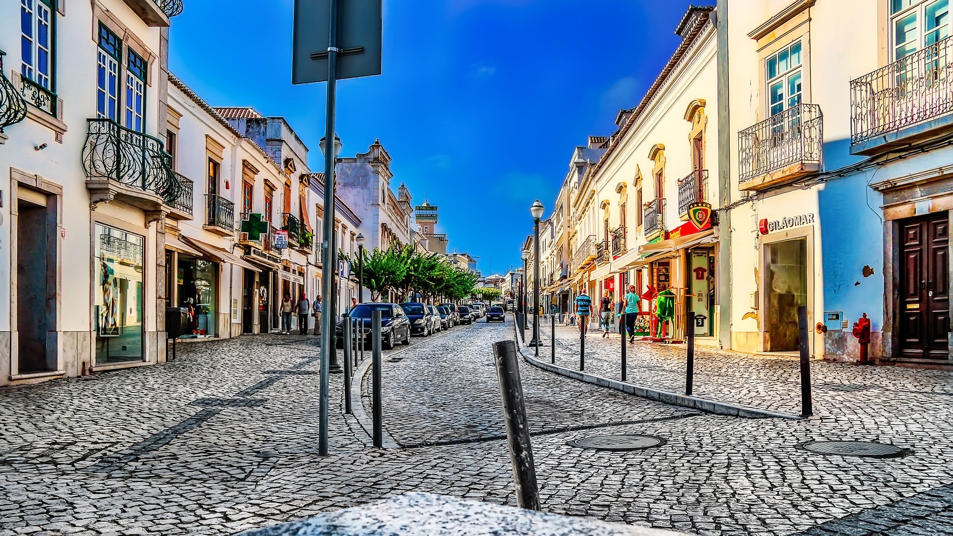 tavira-g930a93209_1920.jpg